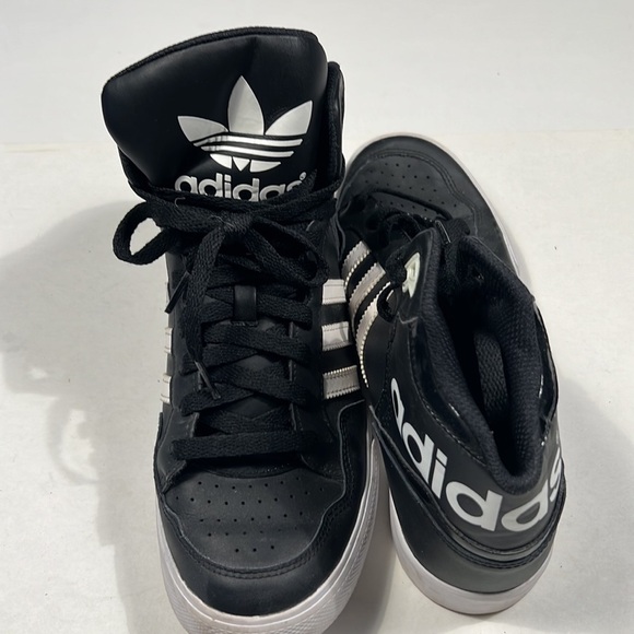 Adidas high tops - Picture 5 of 5